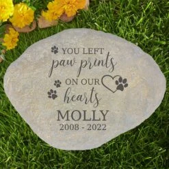 Frisco "Paws On Our Hearts" Personalized Dog & Cat Memorial Garden Stone -Frisco 287035 PT2. AC SS1800 V1645642882