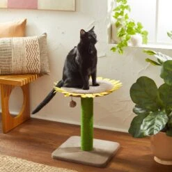 Frisco Sunflower Cat Scratching Post, Single Post