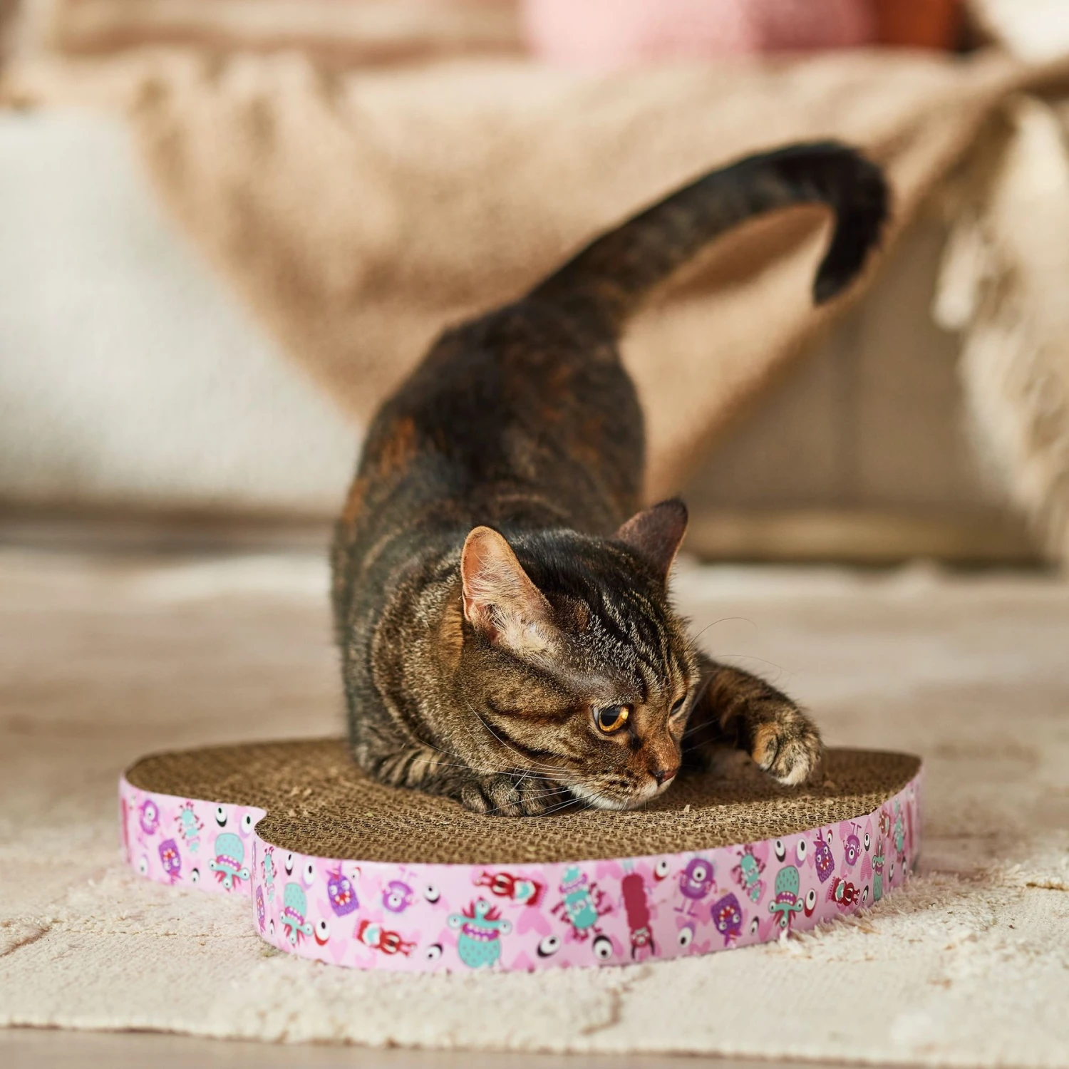 Frisco Valentine Heart Cat Scratcher Toy With Catnip 3 Frisco Valentine Heart Cat Scratcher Toy With Catnip - Image 3